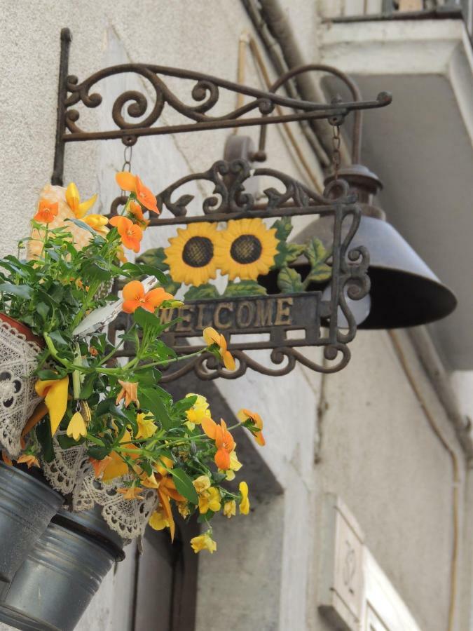 B&B Il Giullare Sulmona Exteriör bild
