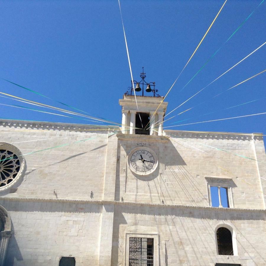 B&B Il Giullare Sulmona Exteriör bild
